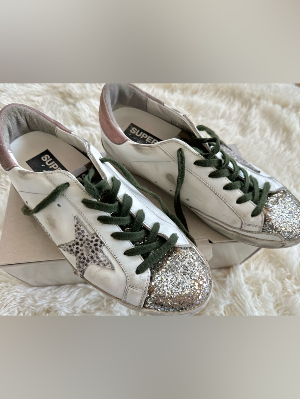 ✨Golden Goose Superstar Classics With List✨ - Picture 7 of 16